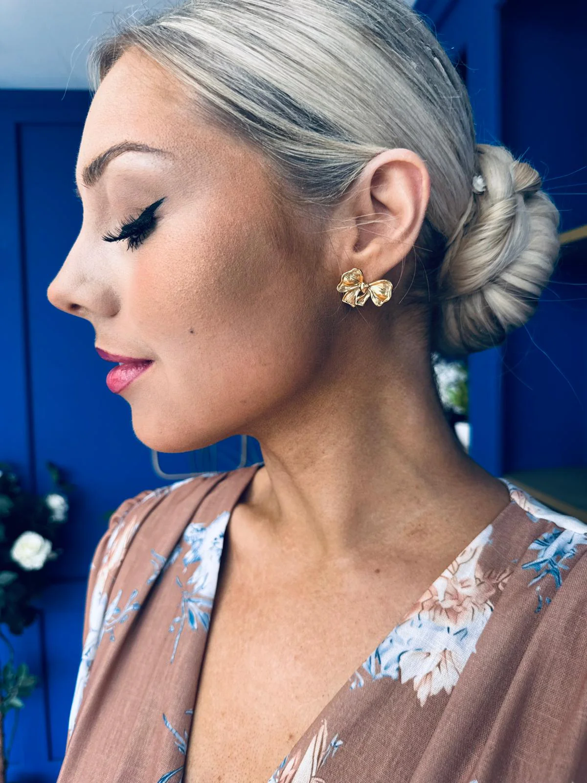 Rosie Stud Earrings Gold - Image 5